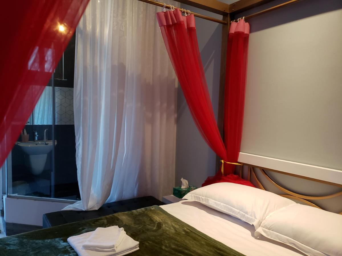 Bien Hoa Hotel エクステリア 写真