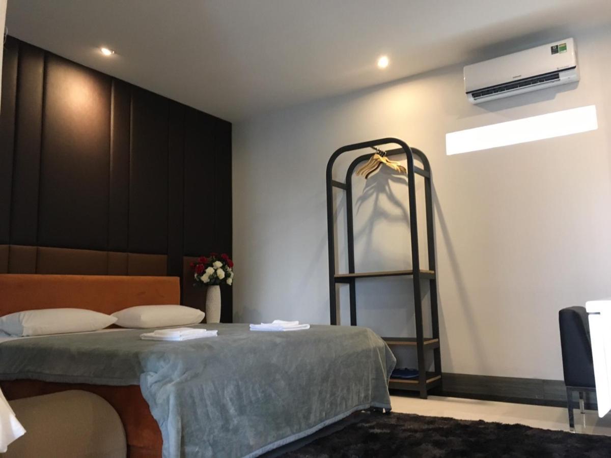 Bien Hoa Hotel エクステリア 写真